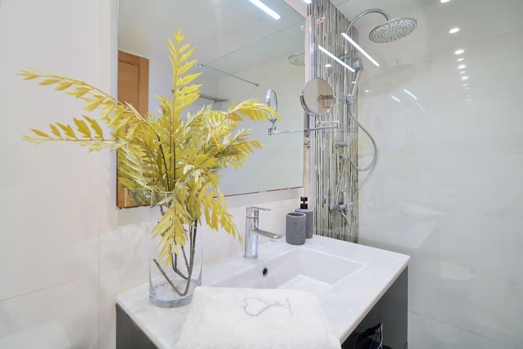 Iloftmalaga Playa Machado Apartment ภายนอก รูปภาพ